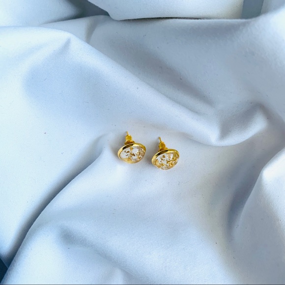 Clear Gold Flake Earrings - Picture 2 of 3